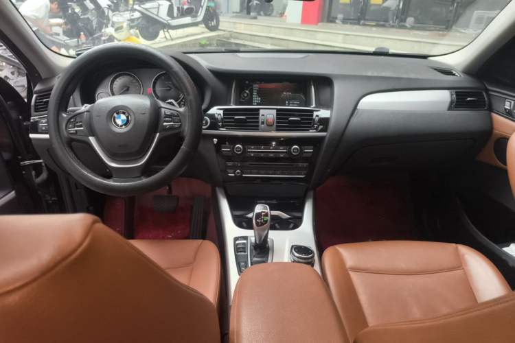Used BMW X4 2014 xDrive28i Leading Model
