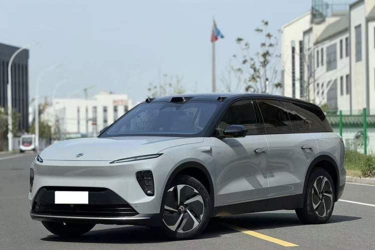 Used Nio ES8 2023 75 kWh Executive Edition