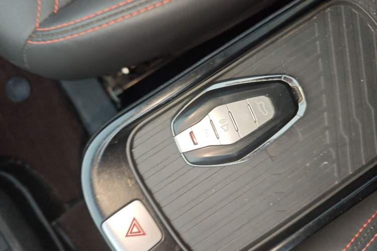 Used Chery New Energy Boundless Pro 2022 301km "Divine Beast" Version with Lithium Iron Phosphate
