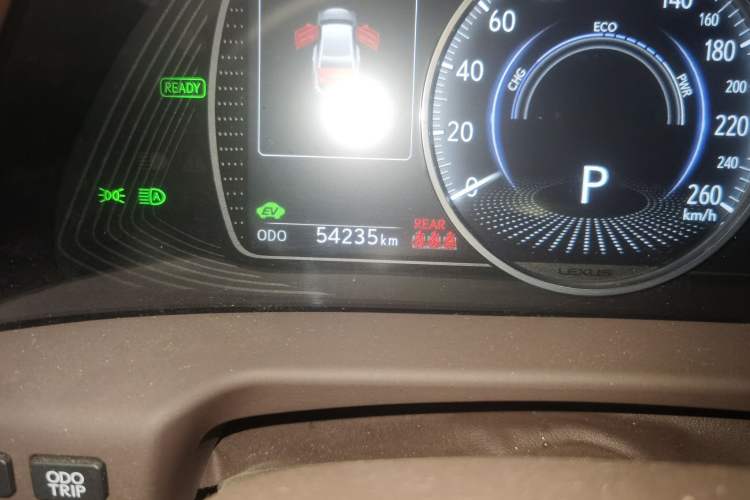 Used Lexus ES 2020 300h Premier Edition