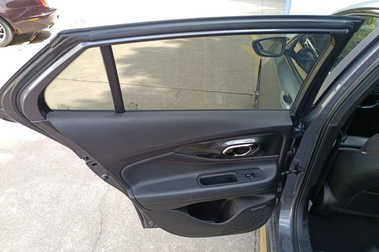 Used GAC Trumpchi EMPOW 2022 270T DCT J16 R-Style Track Edition