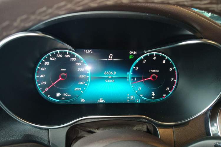 Used Mercedes-Benz GLC 2020 Facelift GLC 300 L 4MATIC Dynamic Edition