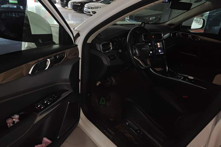 Used Lynk & Co 01 2019 2.0T Two-Wheel-Drive Pro Version China V Standard