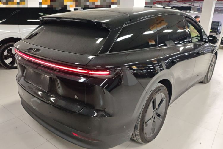 Used Li Auto i6 2025 Model Two-Wheel-Drive Standard Type Rear Right 45 Deg