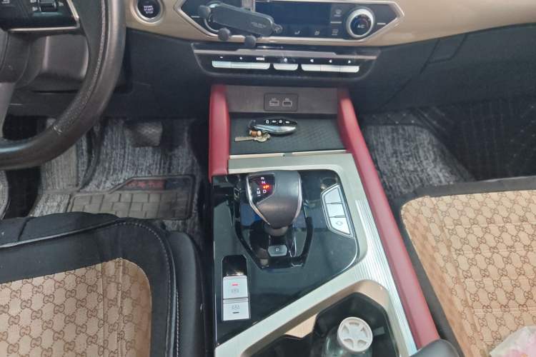 Used JETOUR X70 2023 1.5T DCT Beyond PRO Edition 7 Seats
