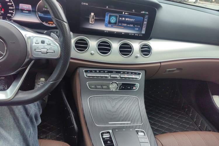 Used Mercedes-Benz E-Class 2019 E 260 Sport Edition Audio And AC Panel