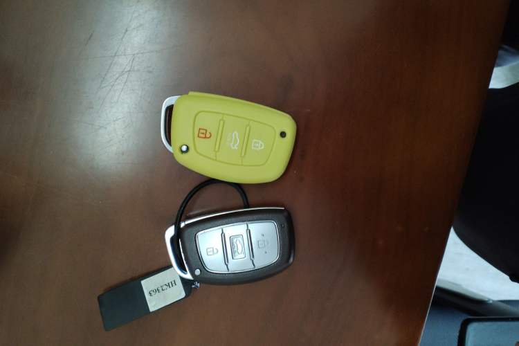 Used Hyundai Sonata 2015 2.4L LUX Ultimate Trim