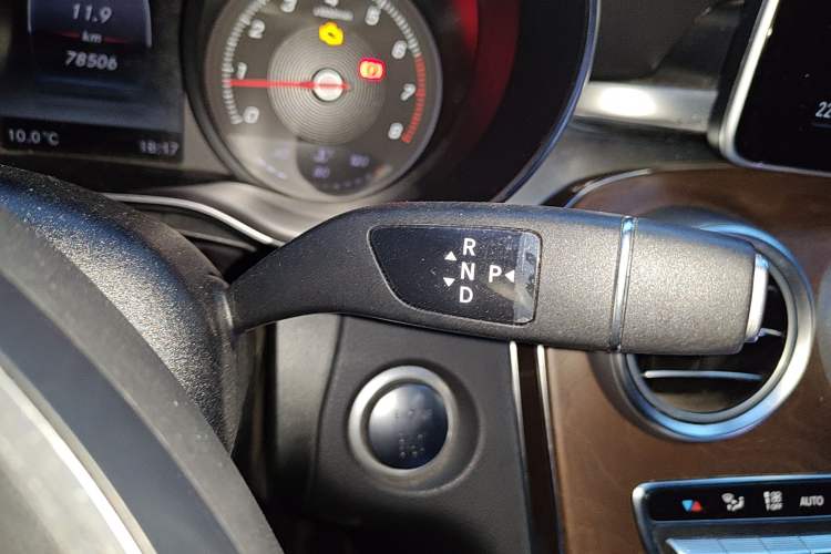 Used Mercedes-Benz GLC 2019 GLC 300 L 4MATIC Dynamic Model
