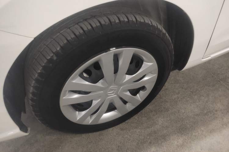 Used Honda Fit 2021 1.5L CVT Trend Edition Left Front Wheel Hub