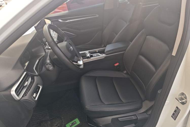 Used Geely Auto Emgrand 2023 4th Generation Champion Edition 1.5L CVT Prestige Model