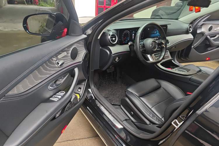 Used Mercedes-Benz E-Class 2021 E 260 L Sport Edition Driver Seat