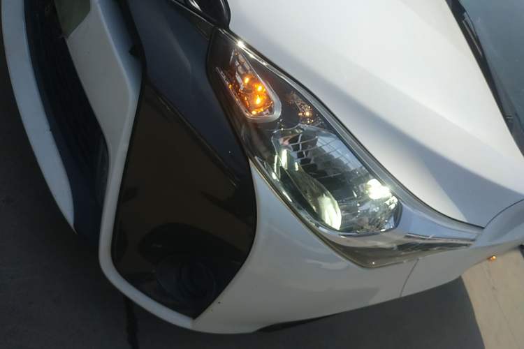 Used Toyota YARiS L Zhi Xuan 2020 1.5L CVT Leading Edition Left Front Headlight