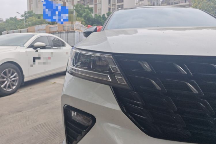 Used Wuling Alvez 2022 1.5T CVT Trendy & Cool Edition
