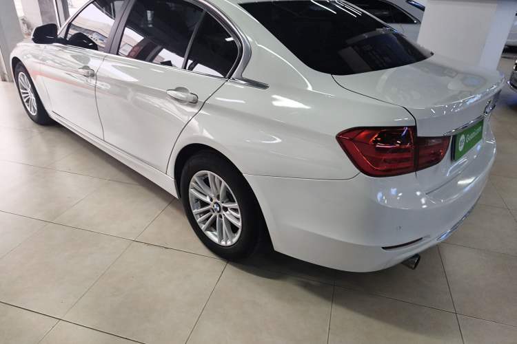 Used BMW 3 Series 2014 320Li Fashion Model
