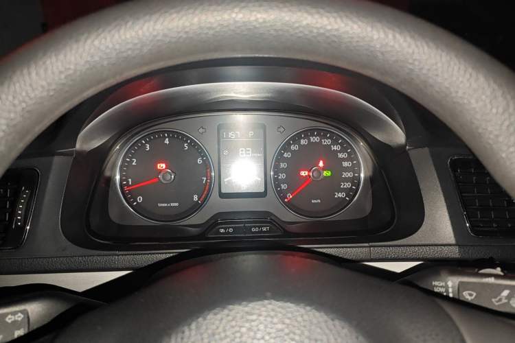 Used Volkswagen Lavida 2013 Restyled Classic 1.6L Automatic Comfort Edition Instrument Cluster