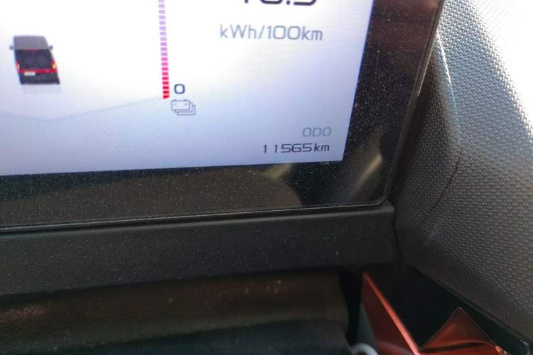 Used Farizon Super VAN 2024 Zhifu Edition Mid-axle Low-Roof 83 kWh
