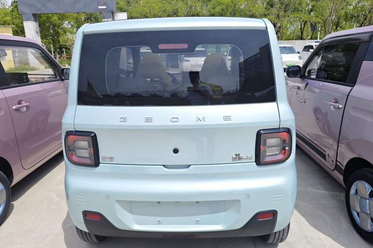Used Geely Galaxy Panda 2023 Panda Mini 200km Dynamic Bear

