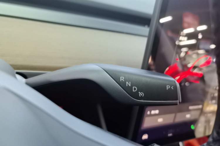 Used Tesla Model 3 2019 Standard Range Rear-Drive Upgraded Version
