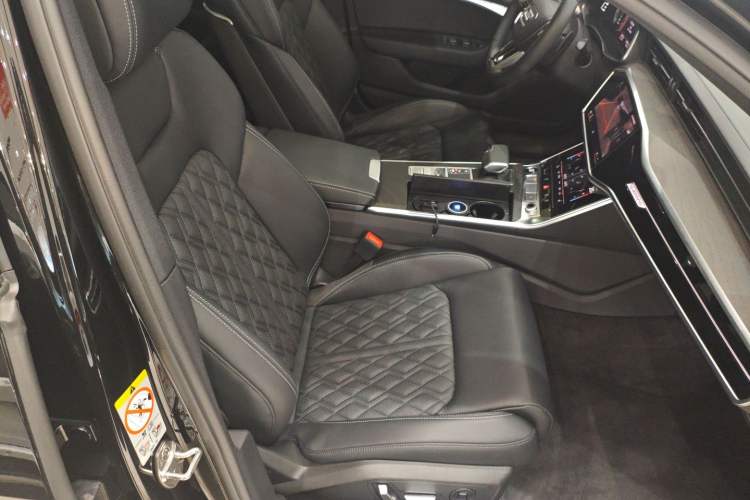 Used Audi A6L 2025 Restyled 45 TFSI quattro Prestige Dynamic Edition
