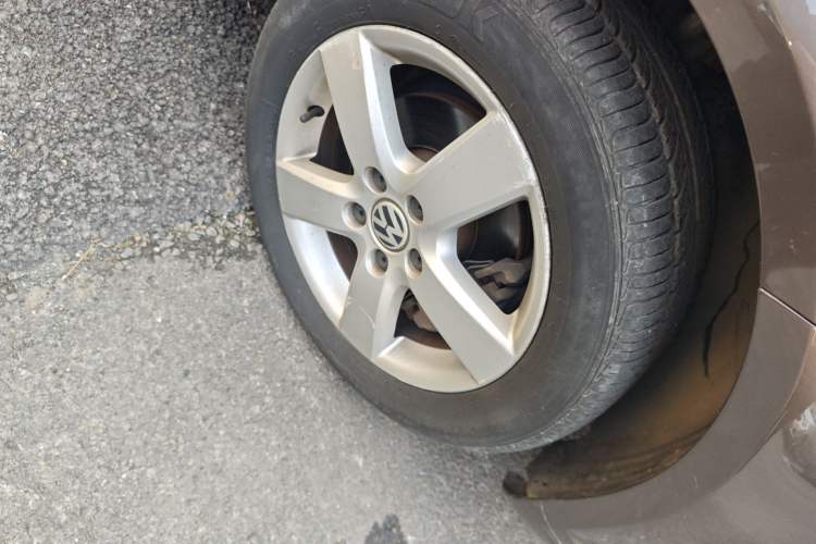 Used Volkswagen Touran 2011 1.4T Manual Zhiya Edition 5 Seats