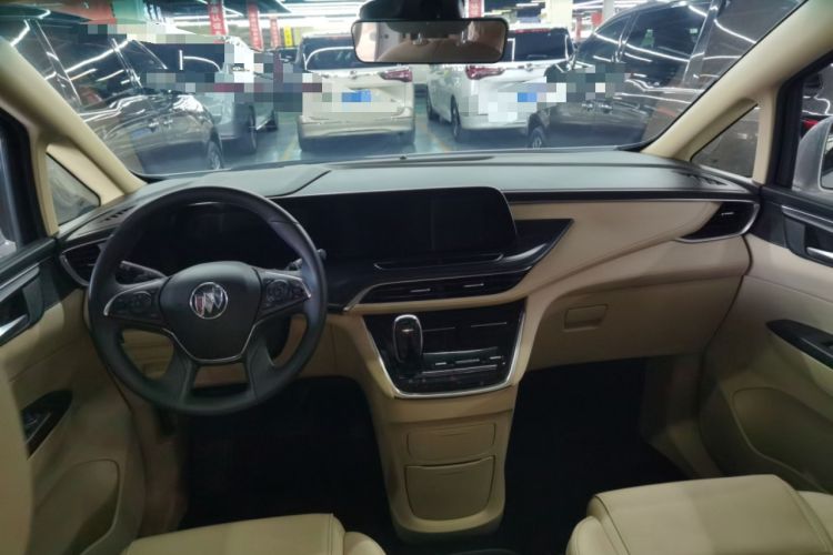 Used Buick GL8 2022 ES Landtrek 653T Luxury Edition