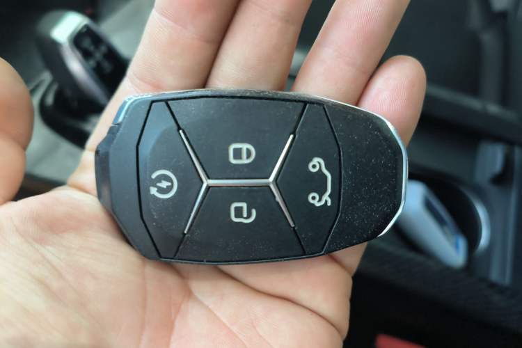 Used Lynk & Co 01 2017 2.0T Two-Wheel Drive Pro Edition