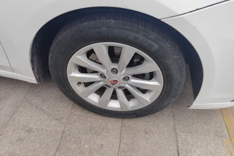 Used Roewe i6 New Energy 2017 45T Hybrid Connect & Smart Enjoyment Edition Right Front Wheel Hub