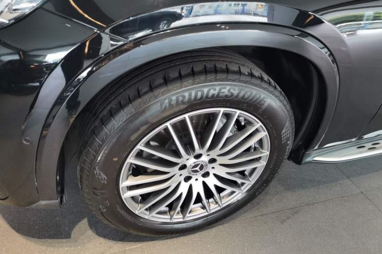 Used Mercedes-Benz GLC 2023 Refreshed GLC 300 L 4MATIC Dynamic Edition 5 Seats