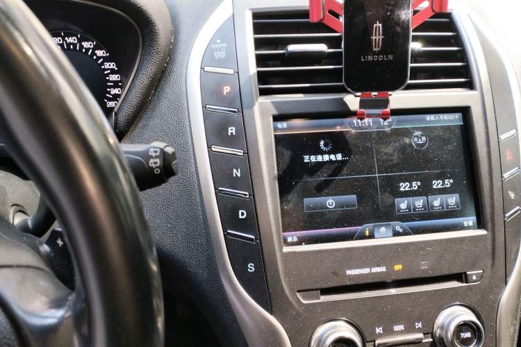 Used Lincoln MKC 2014 2.0T Four-Wheel Drive Luxury Edition Gear Lever