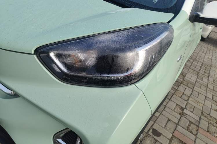 Used Chery Little Ant 2023 Updated Version 251 km Love Edition Lithium Iron Phosphate Left Front Headlight