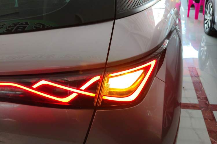 Used BYD Dolphin 2021 405 km Fashion Edition