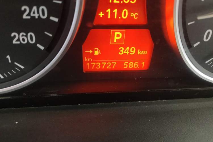 Used BMW X5 2011 xDrive35i Luxury Model
