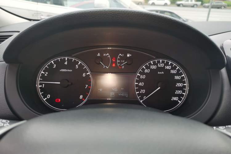Used Nissan Tiida 2016 1.6L CVT Cool Dynamic Edition Instrument Cluster