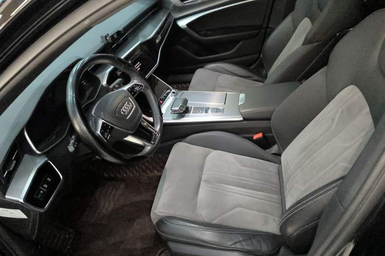 Used Audi A6L 2023 40 TFSI Luxury Dynamic Model
