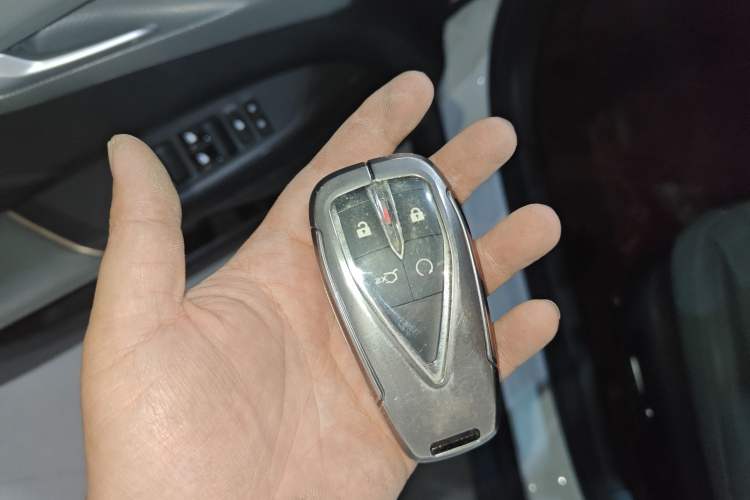 Used CHANGAN Eado DD 2023 Blue Whale NE 1.5T GDI DCT Navigation Model Interior 1