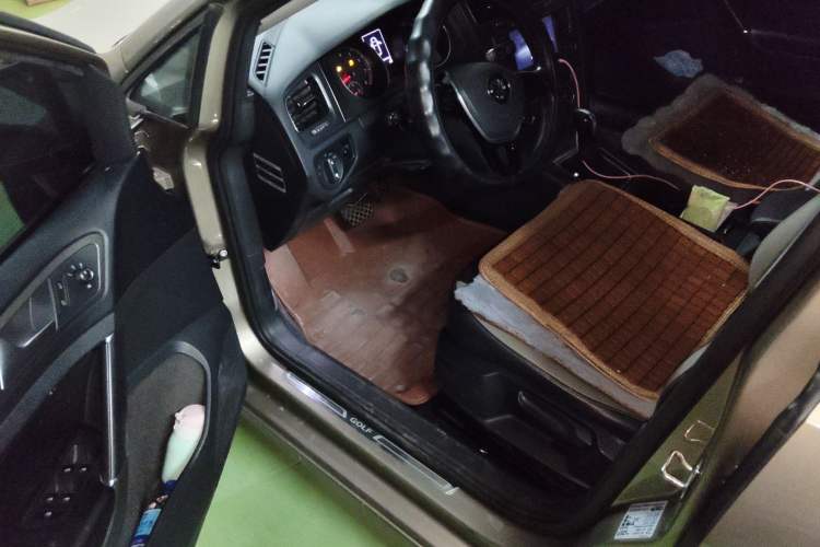 Used Volkswagen Golf 2016 230TSI Automatic Comfort Version