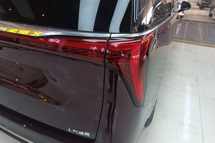 Used Buick Century 2023 2.0T Six-Seater Yinshi Edition