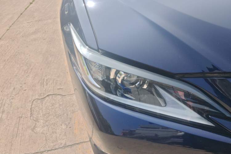 Used Lexus ES 2022 200 Excellence Edition Right Front Headlight