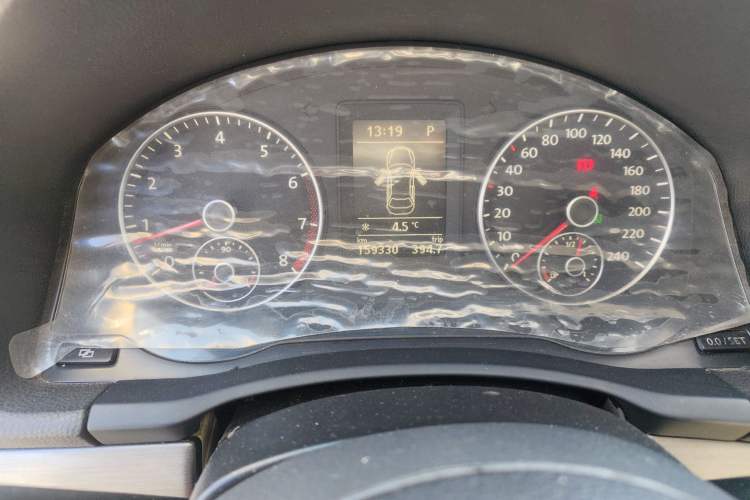 Used Volkswagen Sagitar 2011 1.4 TSI Automatic Tech Model
