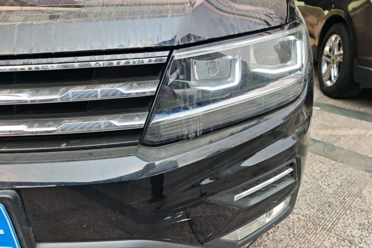 Used Volkswagen Tiguan L 2019 Updated Version 330TSI Automatic Two-Wheel Drive Panoramic Comfort Edition China VI Standard