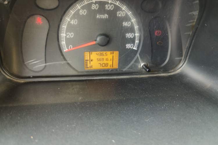 Used Wuling Zhiguang 2015 1.2L Practical LS-I Model