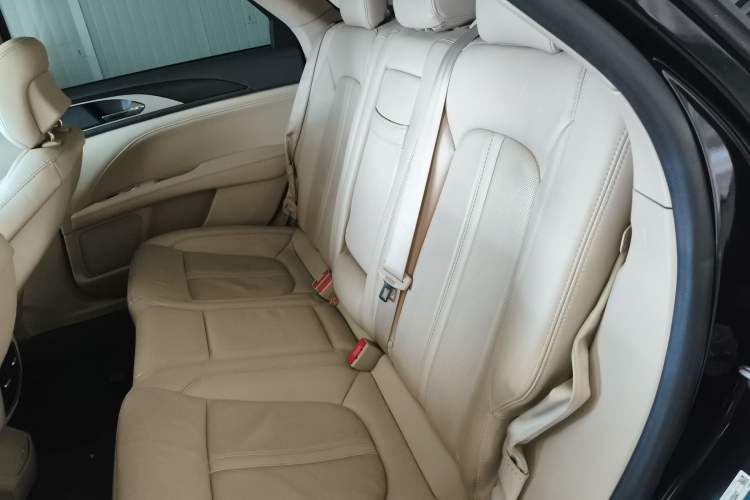 Used Lincoln MKZ 2019 2.0T Luxury Edition China VI Standard Left Rear Seat