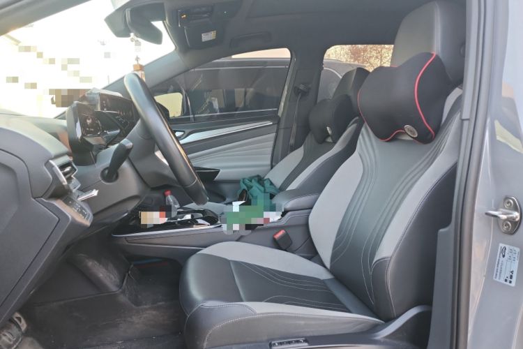 Used Volkswagen ID.4 CROZZ 2021 Long-Range PRO Two-Wheel Drive Version Left Front Seat