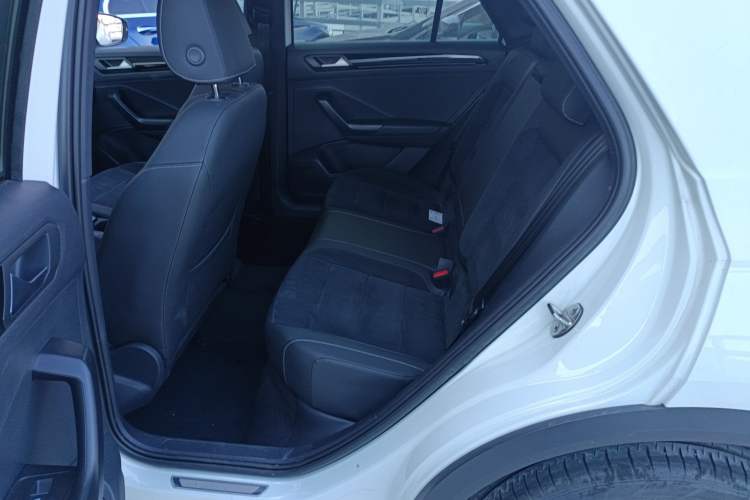 Used Volkswagen T-ROC 2020 280TSI DSG Two-Wheel-Drive Luxury Version Left Rear Seat