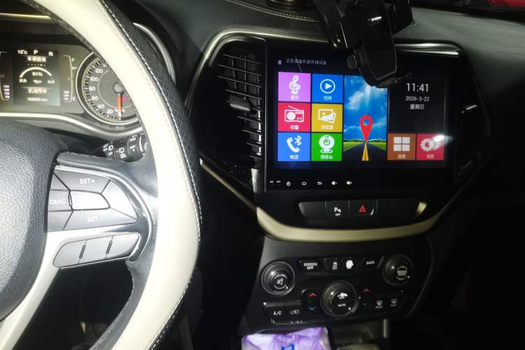 Used Jeep Cherokee 2016 2.4L Leading Edition