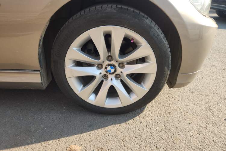 Used BMW 3 Series 2011 320i Luxury Edition