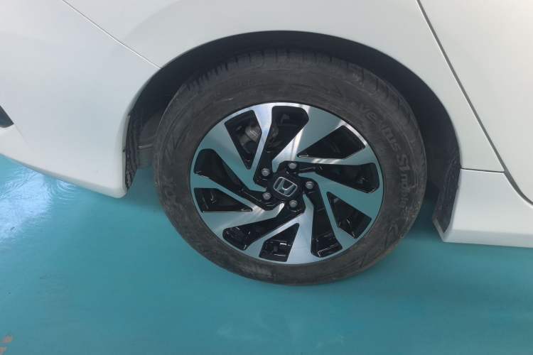 Used Honda Civic 2016 220TURBO CVT Luxury Edition
