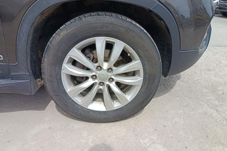 Used Kia Sorento 2012 2.4L Gasoline Supreme Edition