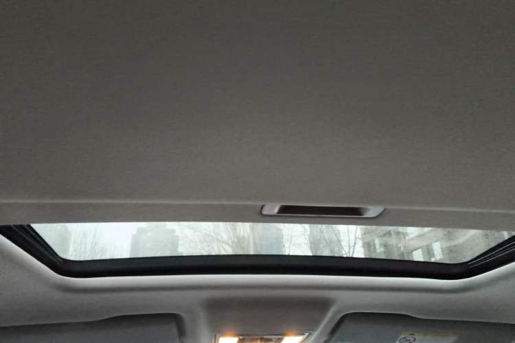 Used Skoda Kamiq 2021 1.5L Automatic Comfort Edition Headliner