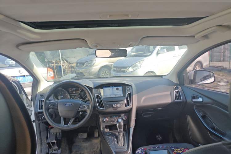 Used Ford Focus 2017 Hatchback EcoBoost 180 Automatic Elite Model